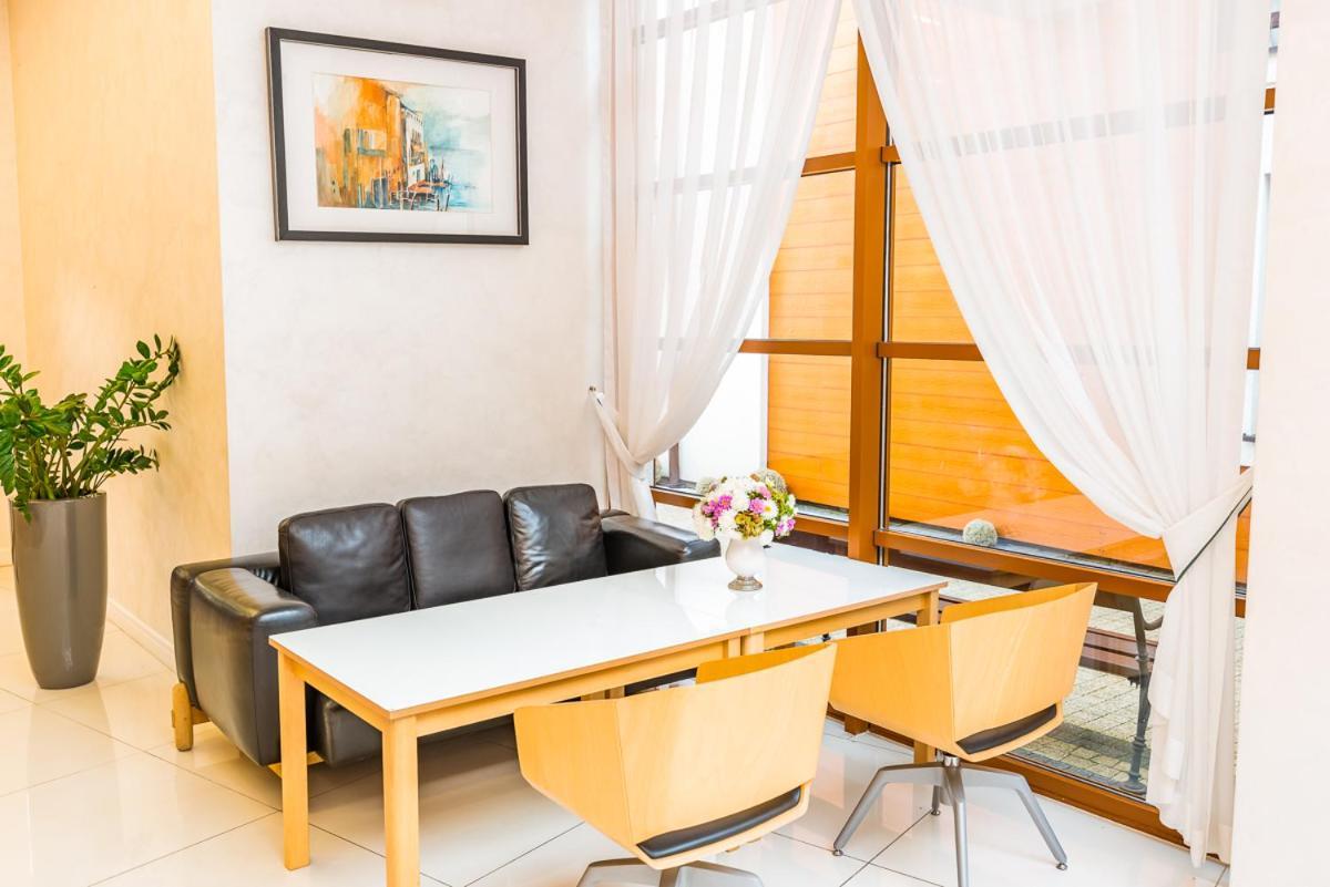 Hotel Kristoff Łaszków Eksteriør bilde