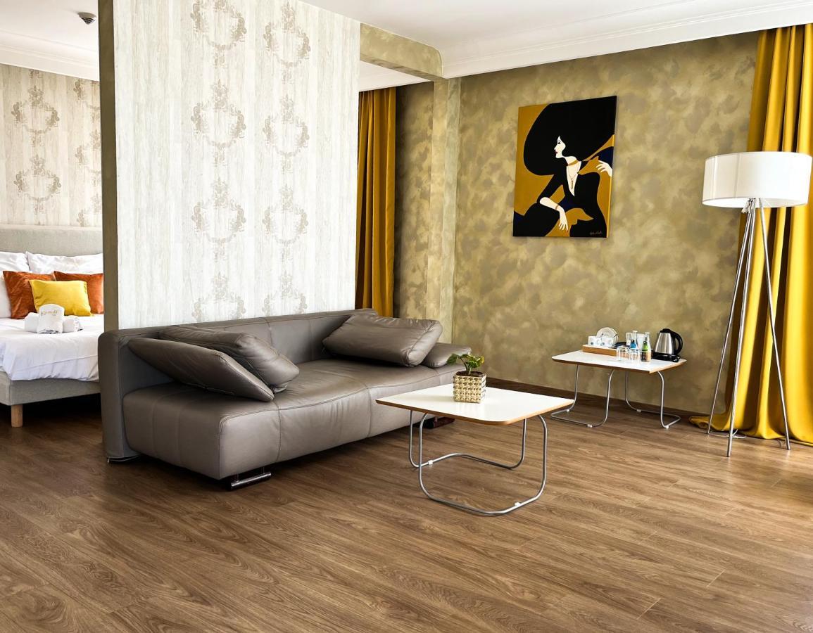 Hotel Kristoff Łaszków Eksteriør bilde