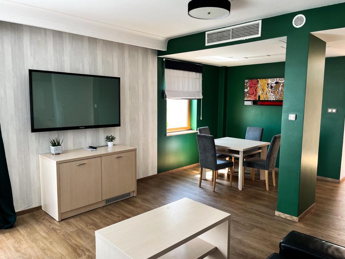 Hotel Kristoff Łaszków Eksteriør bilde