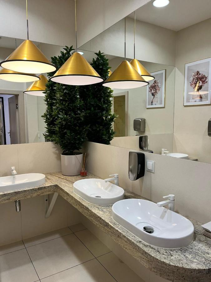 Hotel Kristoff Łaszków Eksteriør bilde