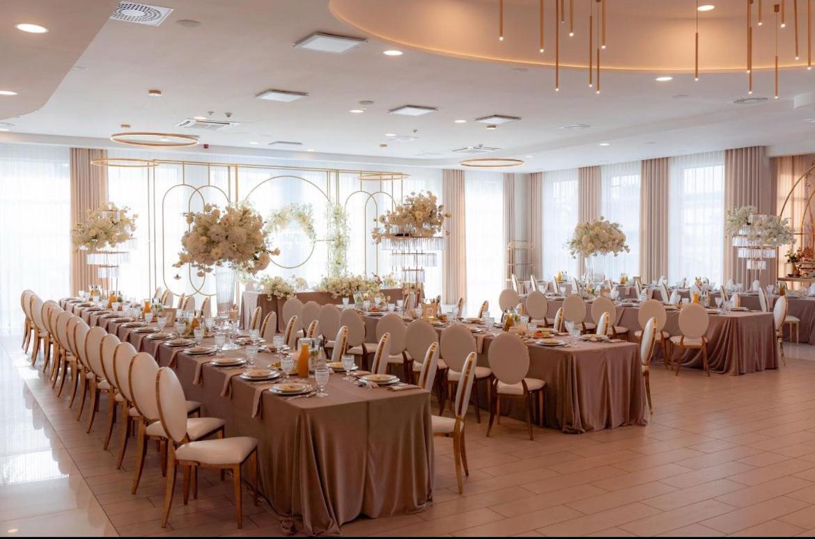 Hotel Kristoff Łaszków Eksteriør bilde