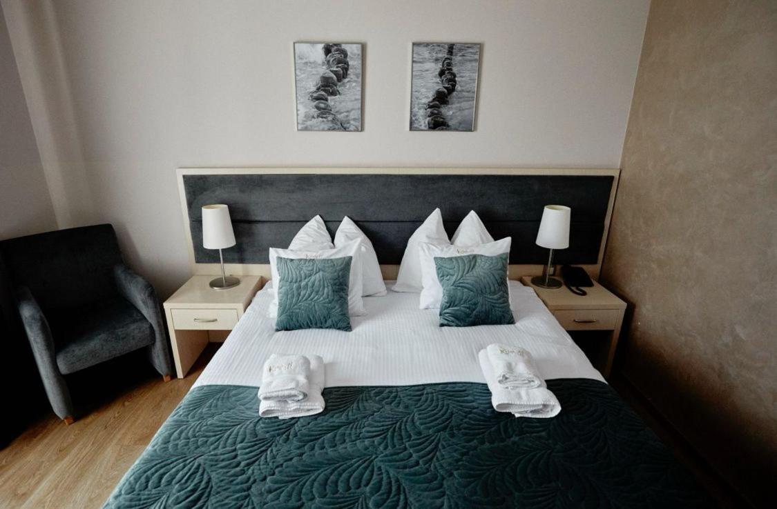 Hotel Kristoff Łaszków Eksteriør bilde